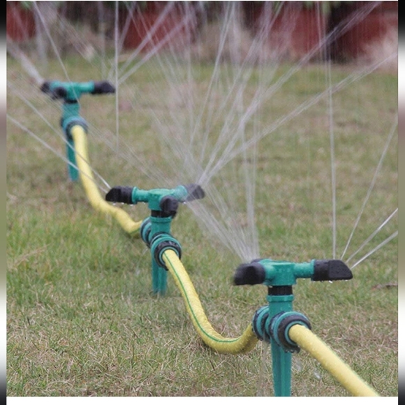 UPSTONE Lawn Sprinkler Automatic 360° Rotating Up to 3000 sq ft adjustable - Picture 6 of 7